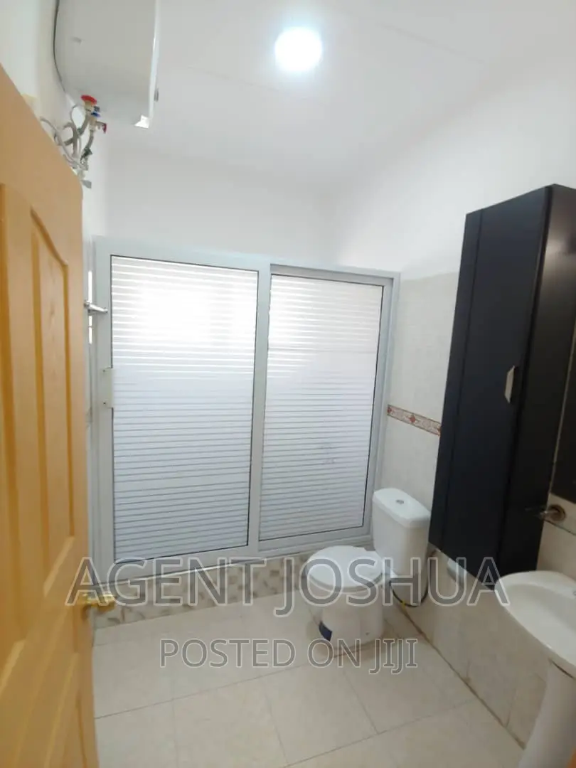3bdrm House in Regimanuel Estate, Spintex for rent