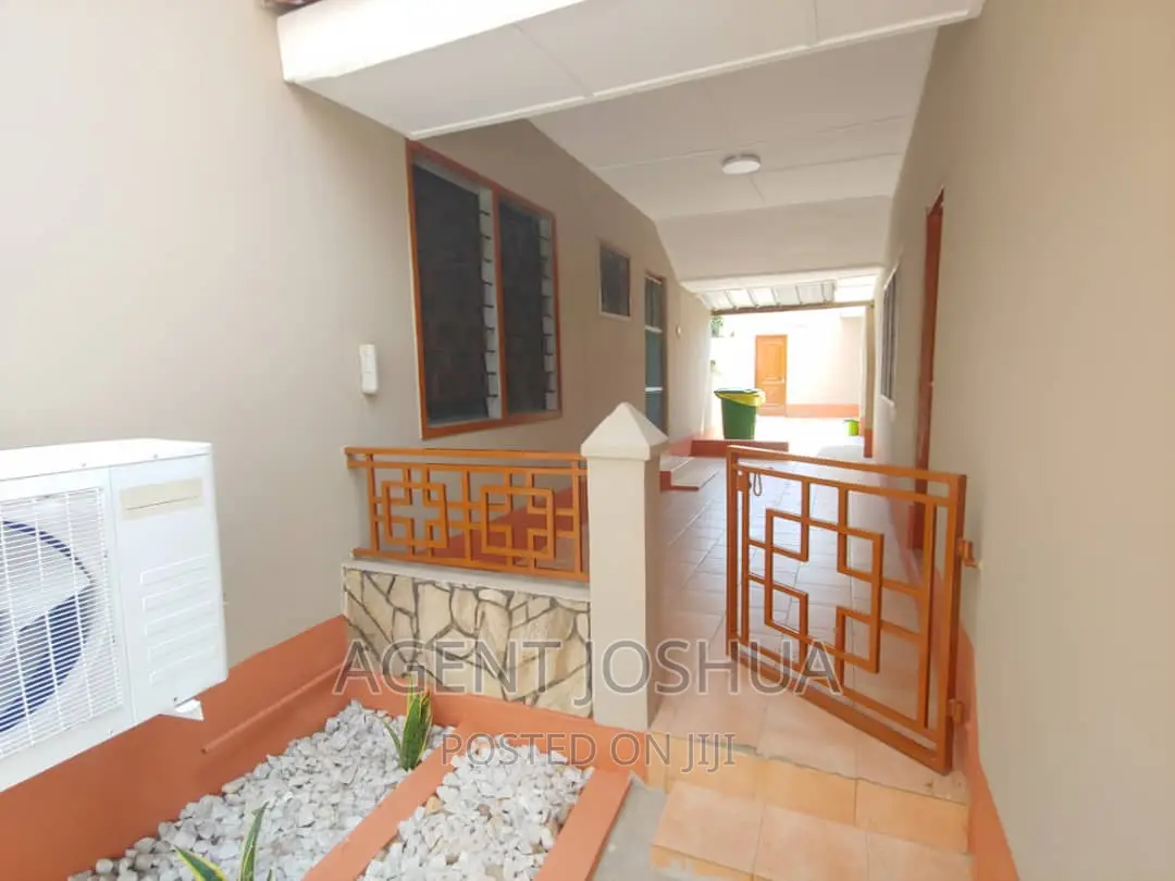 3bdrm House in Regimanuel Estate, Spintex for rent