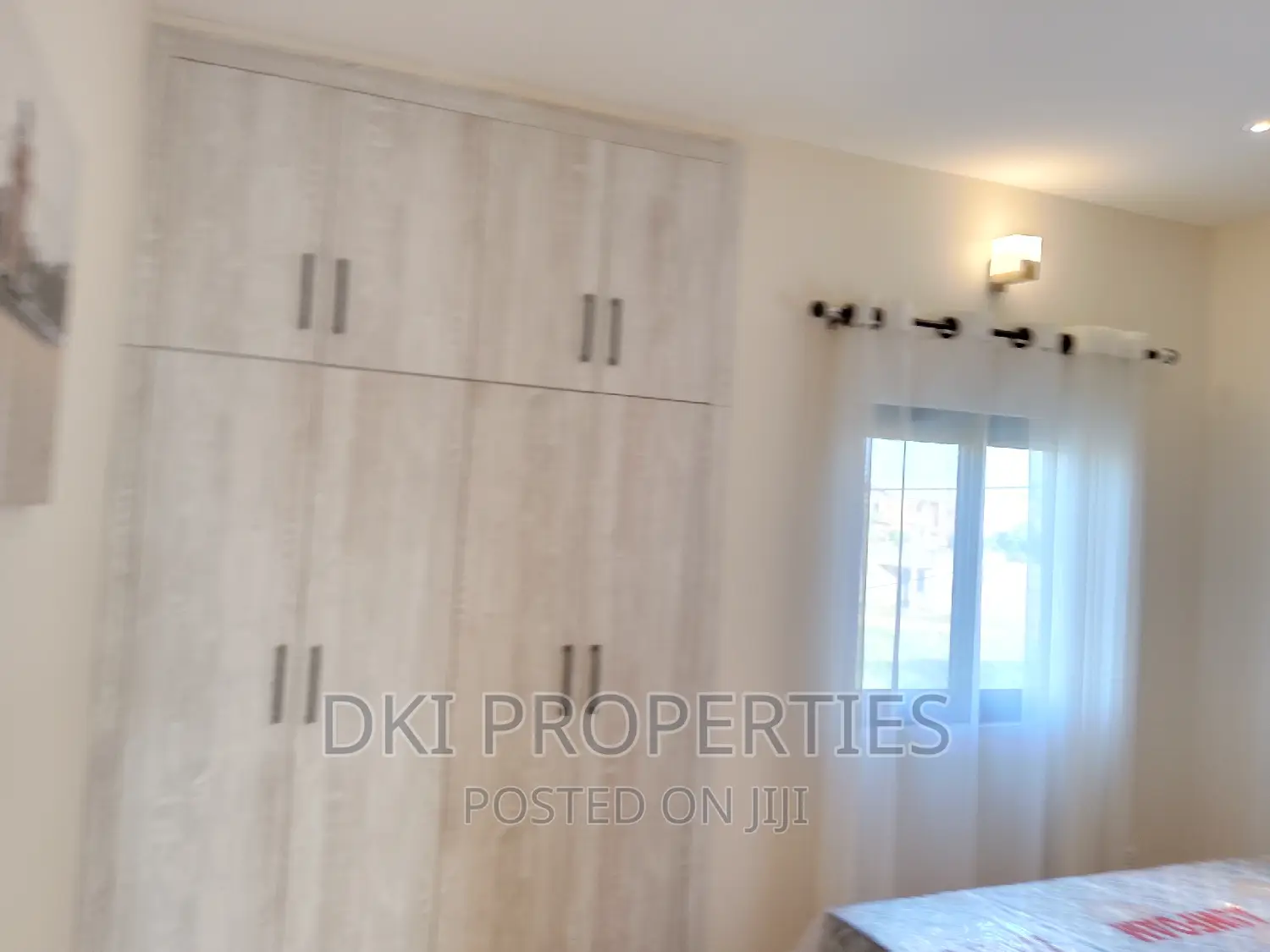 4bdrm House in Dki Properties, Oyarifa for sale