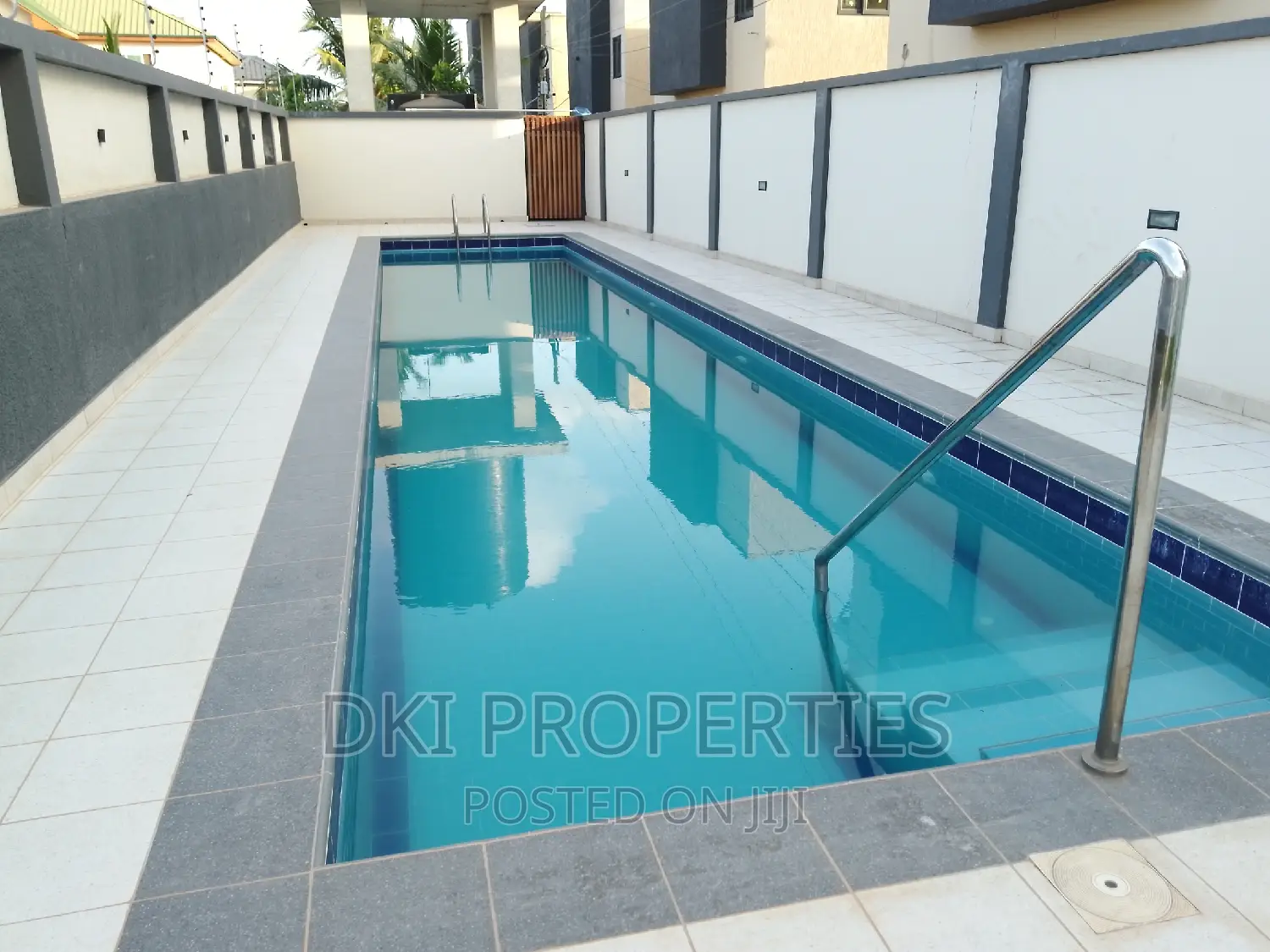 4bdrm House in Dki Properties, Oyarifa for sale