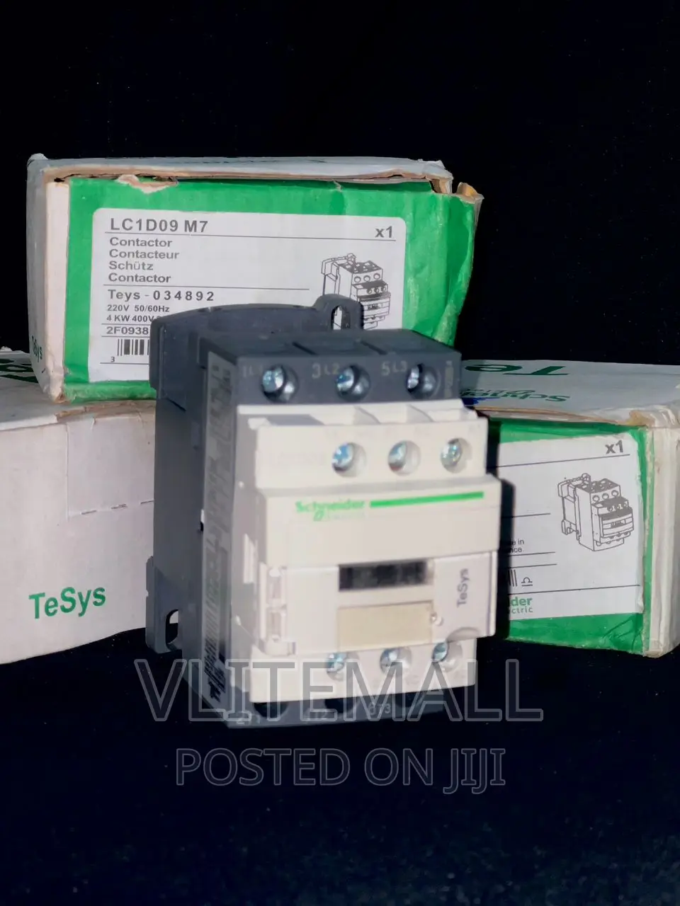 Schneider Contactor - LC1D09 M7
