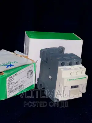 Schneider Electric Contactor - ( LC1D32 M7 )