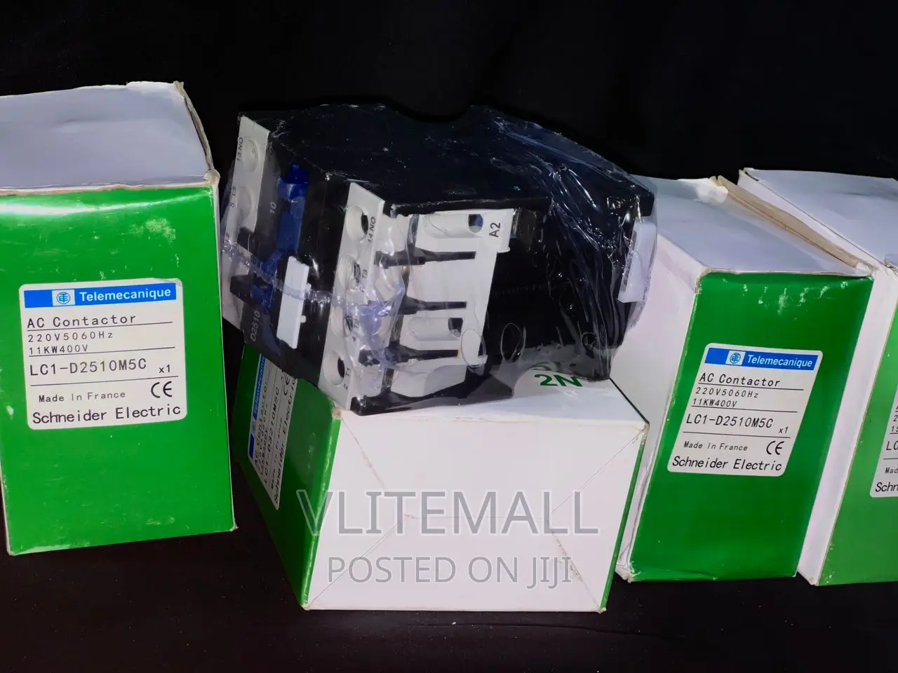 Schneider Contactor - LC1-D2510M5C )