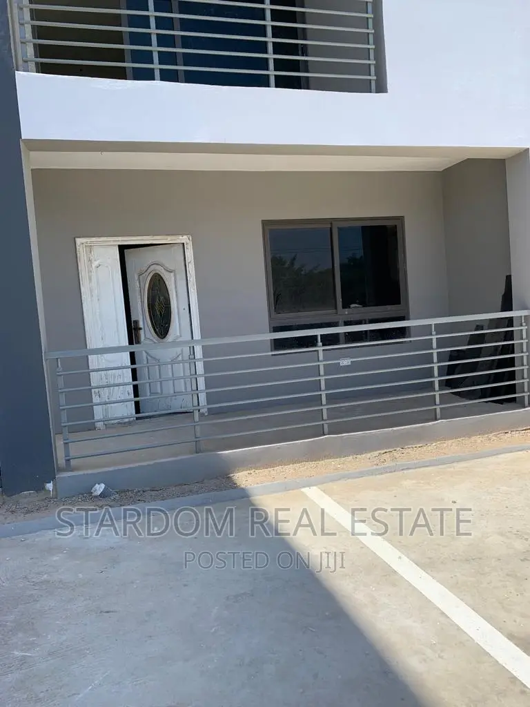 1bdrm Apartment in East Legon for rent