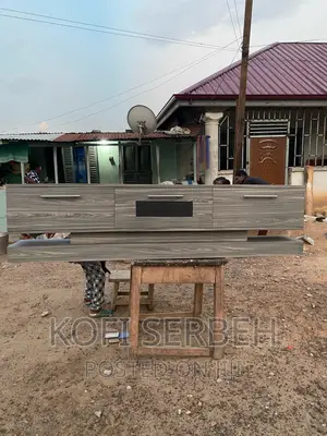 Quality Wooden Tv Stand