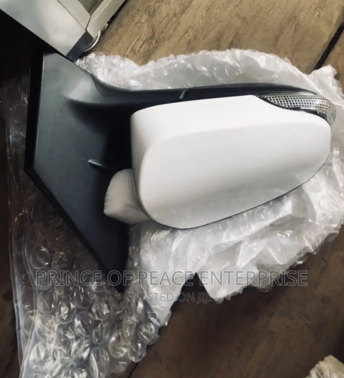 Toyota Corolla 2014 Driving Mirror With Light