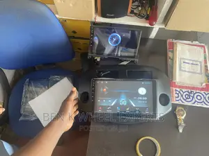 Toyota RAV4 Carplay Android Screen