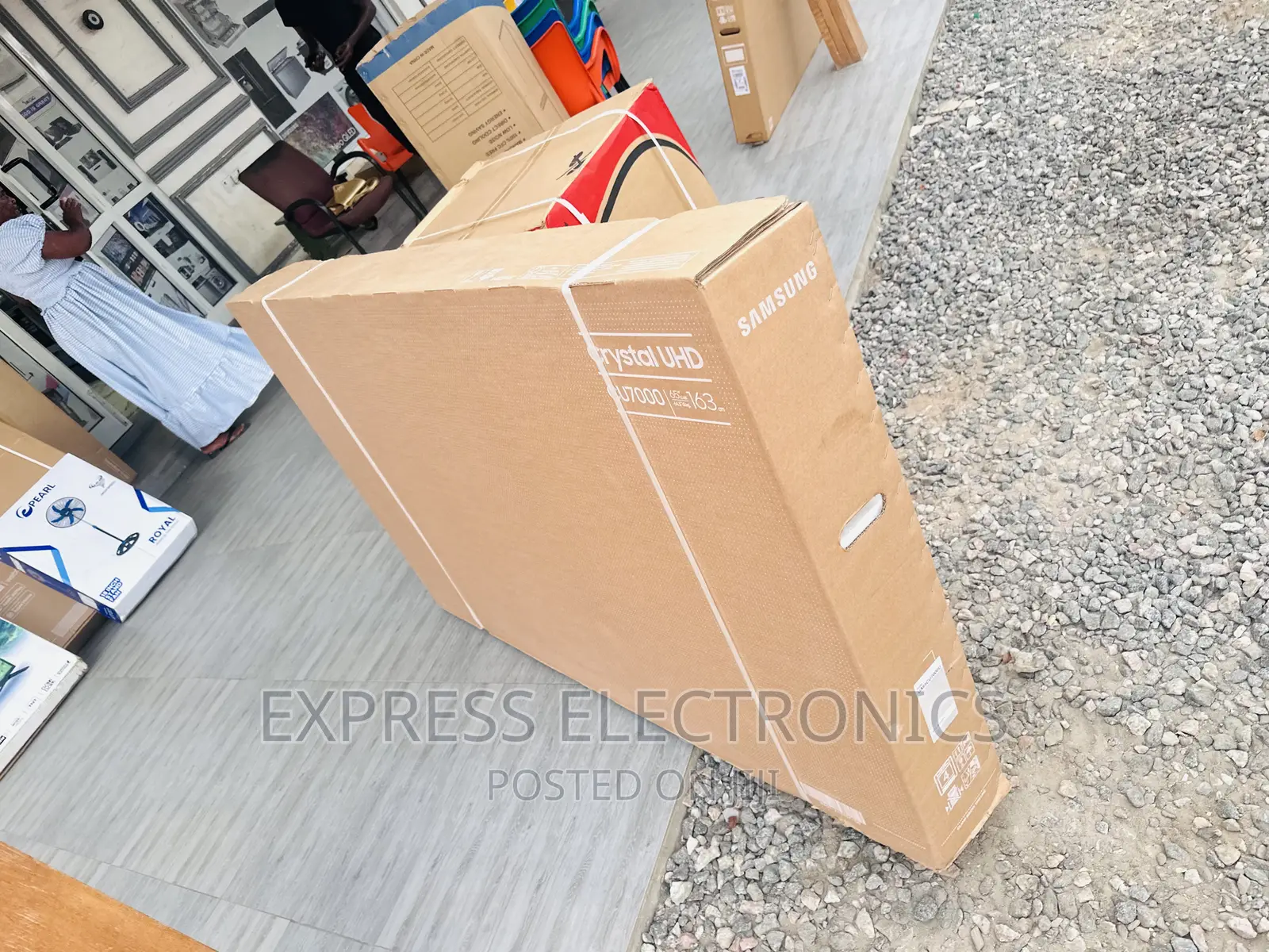 The Latest Slim Samsung UHD Smart 65”Cu7100 Tv 