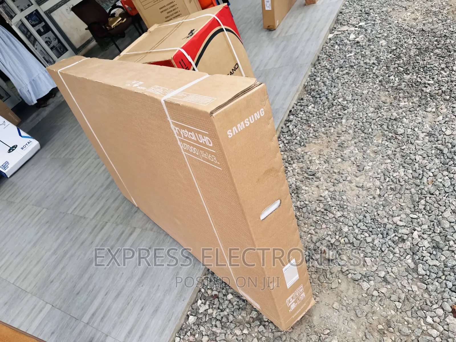 The Latest Slim Samsung UHD Smart 65”Cu7100 Tv 