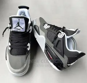Air Jordan Retro 4 Fear Pack