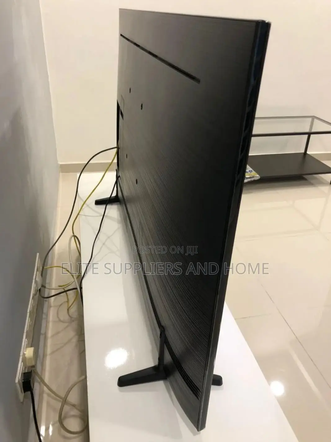 Samsung 55 Inches Smart Curved Tv