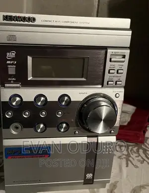 Kenwood Compact Hi-Fi Component System ,Cd, Radio,Tape