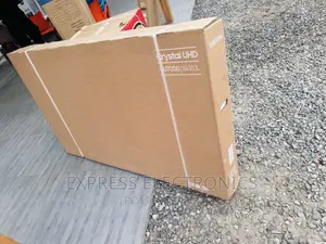 Google Assistant 65”Cu7100 UHD Smart Samsung Tv A
