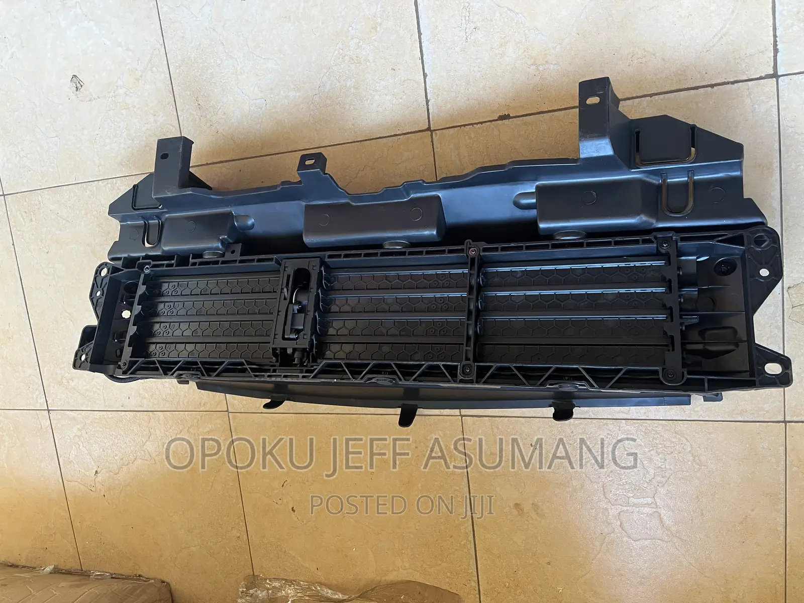 CRV 2017-2022 Shutter Grille With Motor