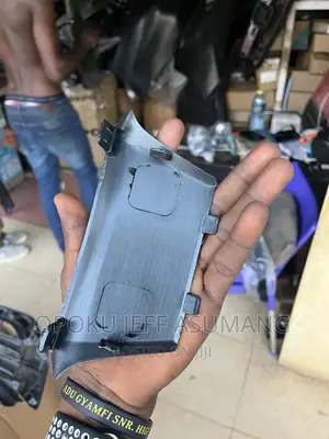 CRV 2017-2019 Top Grille Sensor Cover