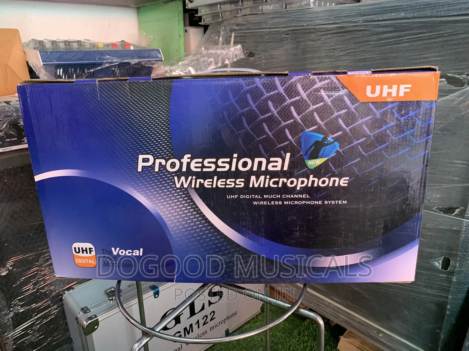 SHURE FUA6 6in1 Wireless Microphone