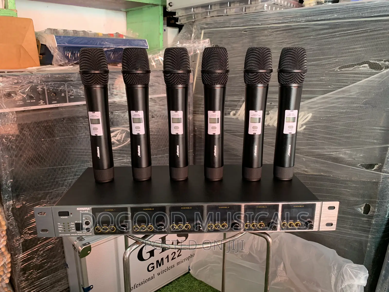SHURE FUA6 6in1 Wireless Microphone
