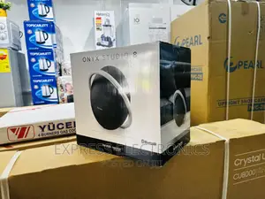 Onyx8—Bluetooth—-Speaker