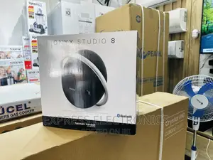 Beautiful  Design Sleek Onyx 8 Bluetooth Speaker