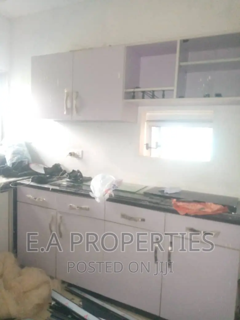 3bdrm House in E A Properties, Frafraha for sale