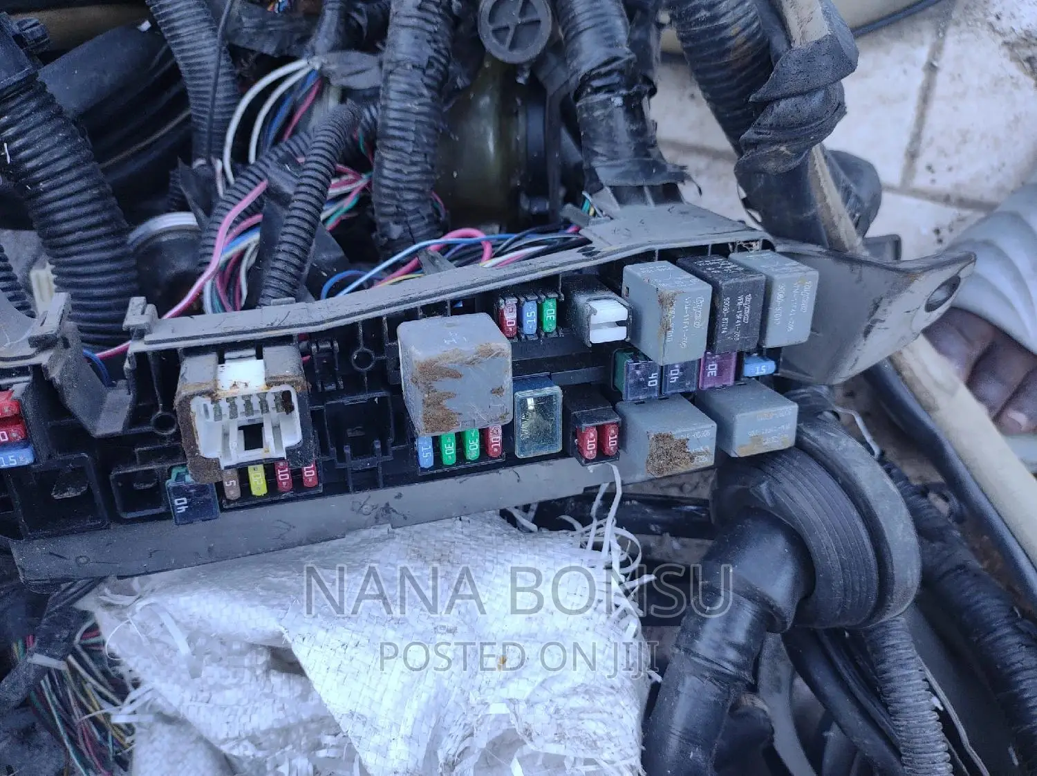 Nissan Altima Fuse Box And Wires