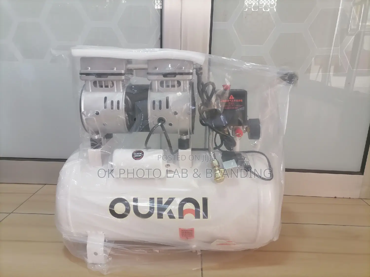 Photo Frame Cutting Machine
