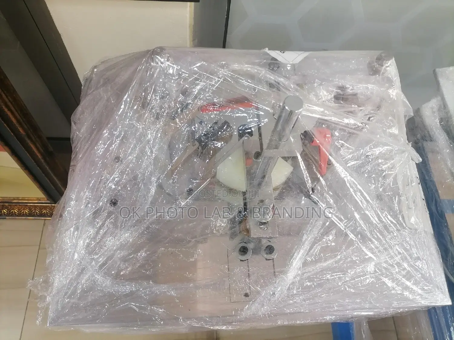 Photo Frame Joining Machine