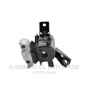 Toyota RAV4 2014-16 Engine Mount. Original Parts Only