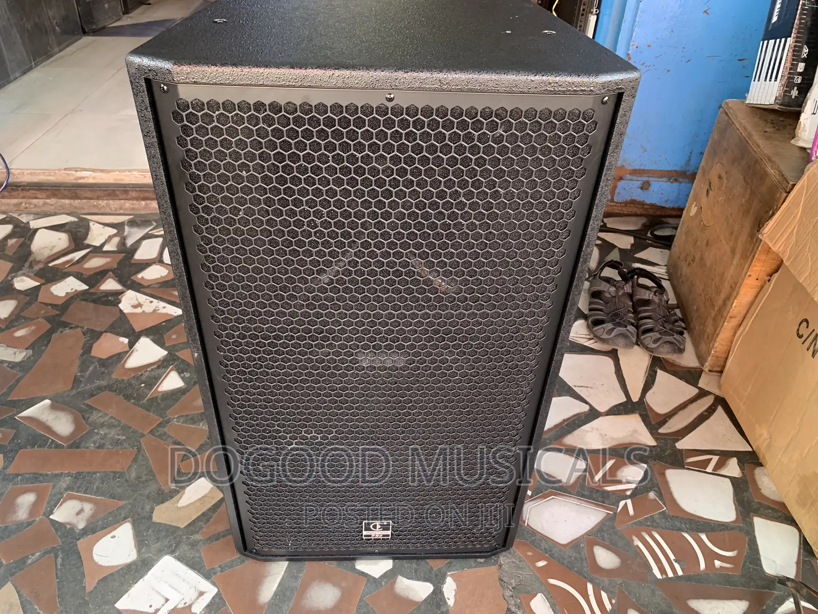 CD Pro Short Range 15inchs Speaker(Pair)