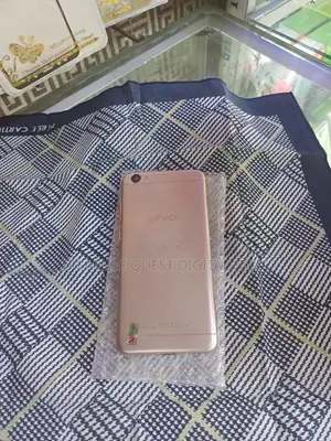 Vivo iQOO U1 64 GB Gold