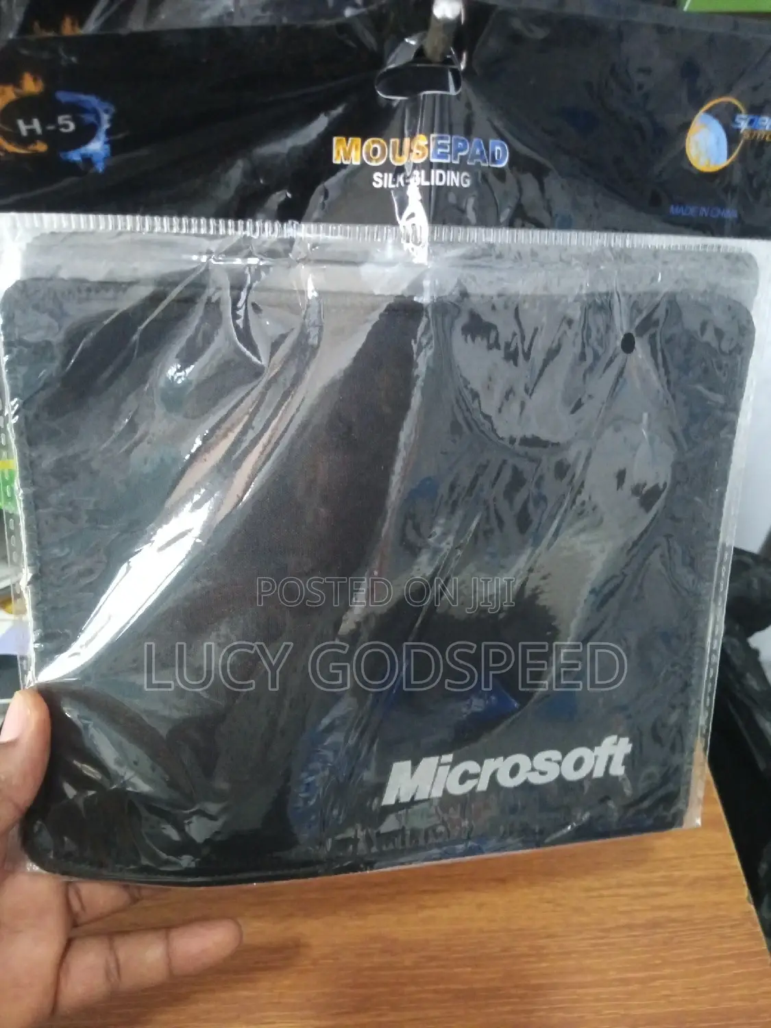 Mouse Pad Silk Gliding