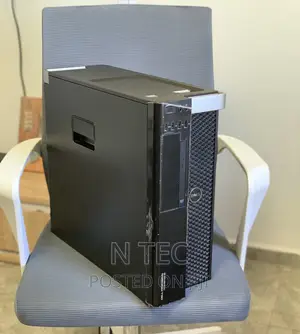 Desktop Computer Dell Precision 3000 32GB Intel Xeon HDD 2T