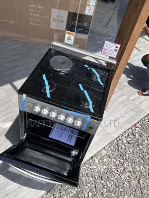 Sliver 3 Gas Cooker 1 Electric 50x50 Oven With Grill Glass