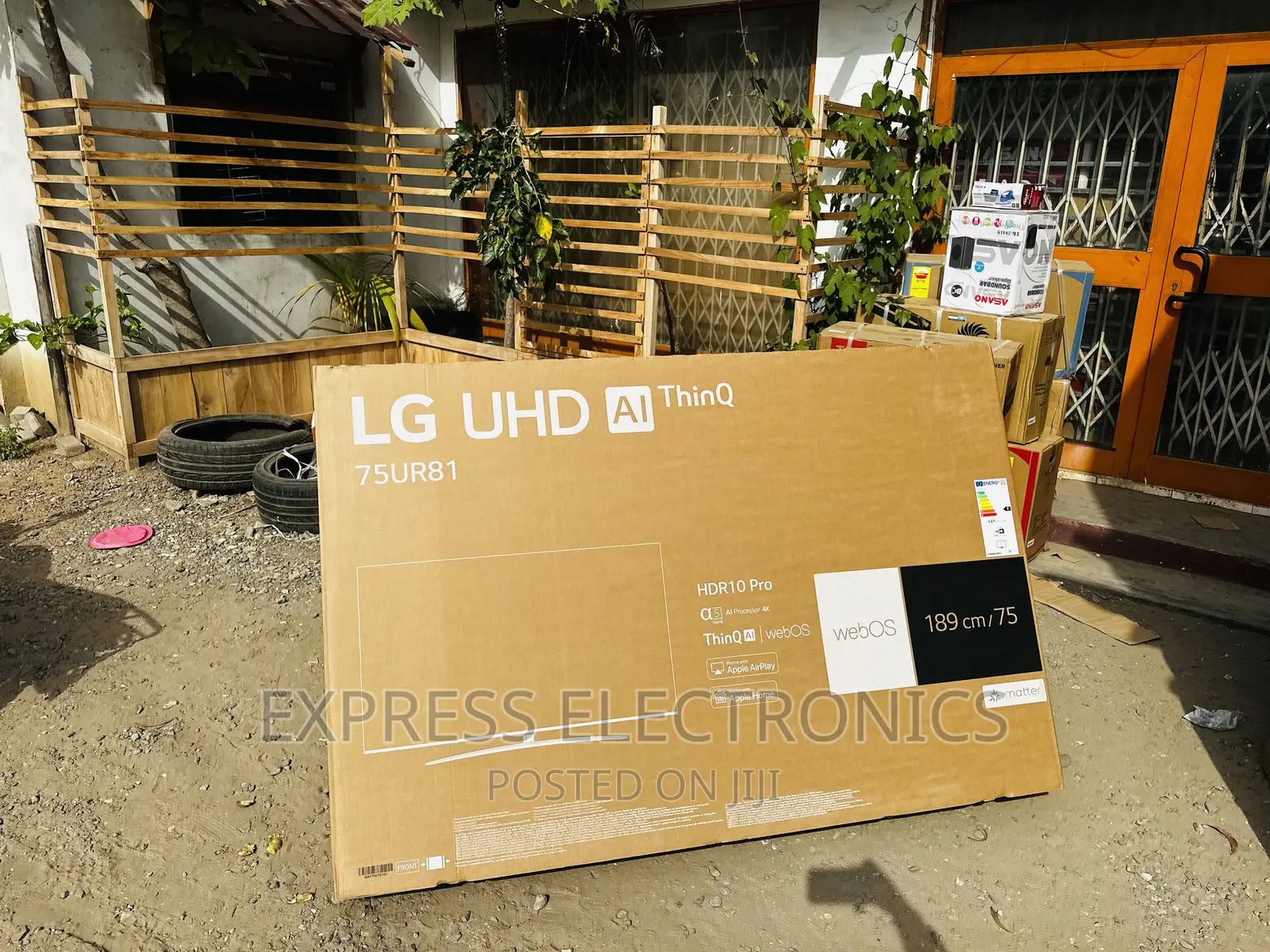 Outstanding Image UHD Smart 75”UR81 LG Tv