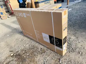 Outstanding Performance UHD Smart 65”UR73 Tv