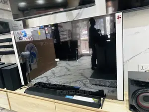 Smart Samsung 65”Au7092 UHD Glossy Tv 