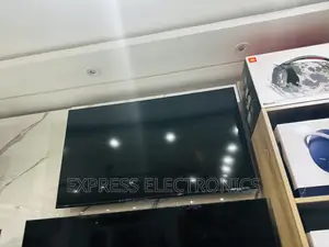 Vivid Clear Pictures UHD Smart 50”Au8000