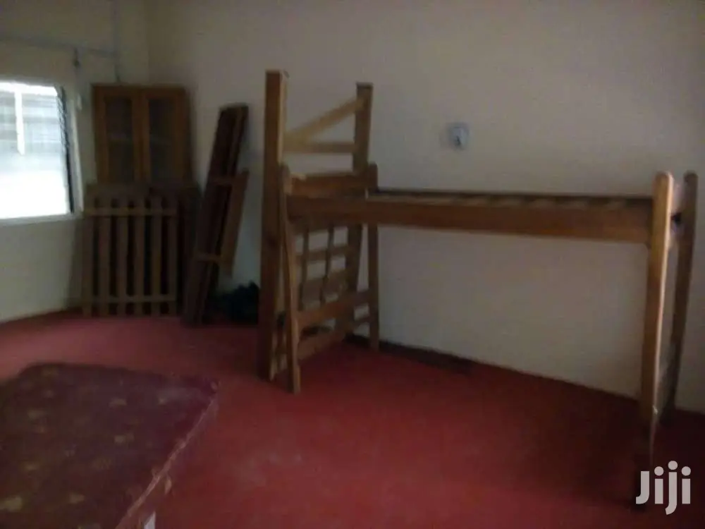 8bdrm House in Asylum Down for rent