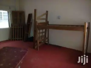 8bdrm House in Asylum Down for rent