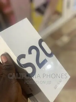 New Samsung Galaxy S20 FE 5G SD865 128 GB Blue