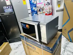 Powerful Dynamic Microwave Midea 28L. EM925ETB