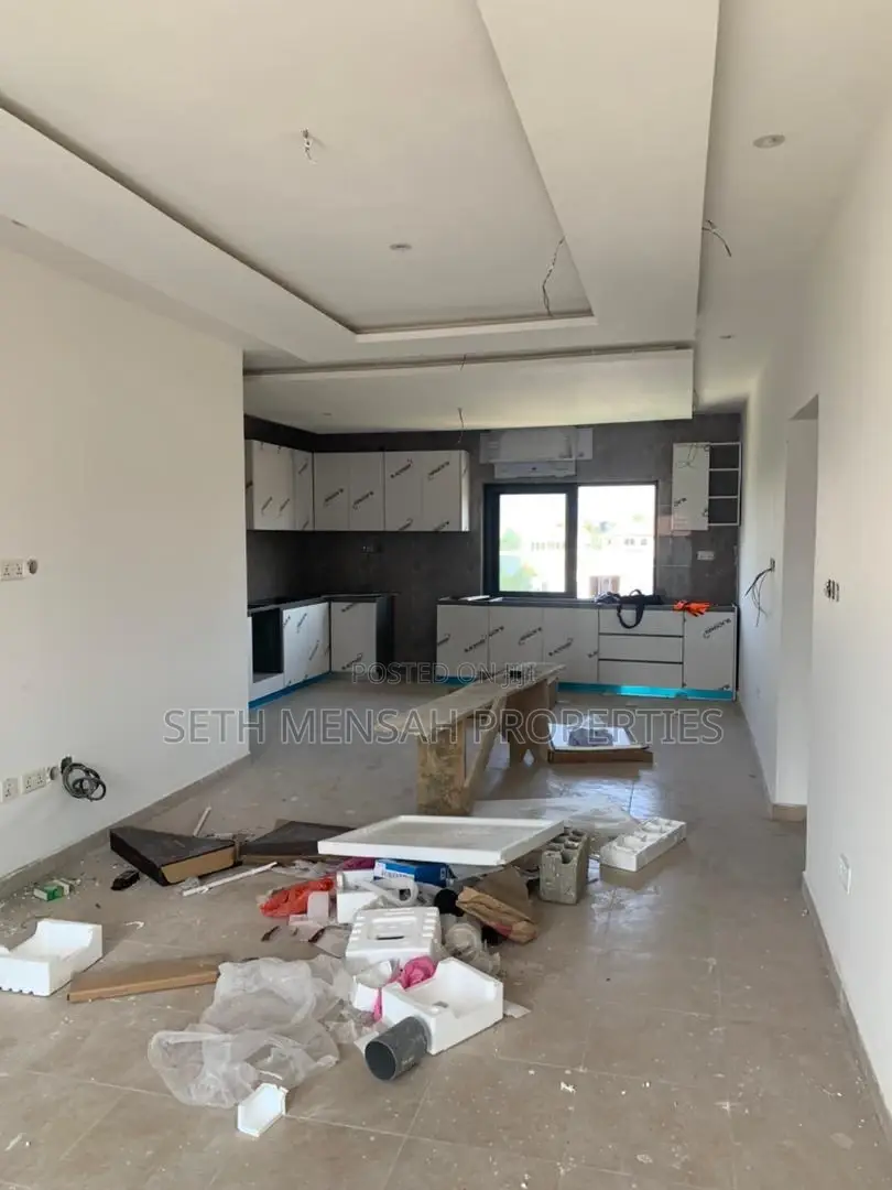 2bdrm Apartment in Skm Property, Adjiriganor for rent