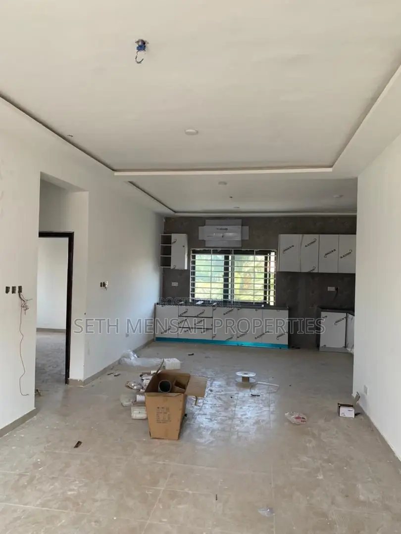 2bdrm Apartment in Skm Property, Adjiriganor for rent