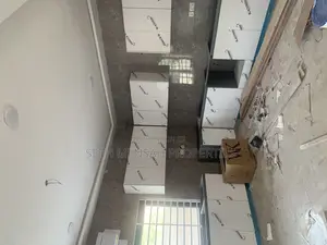 2bdrm Apartment in Skm Property, Adjiriganor for rent