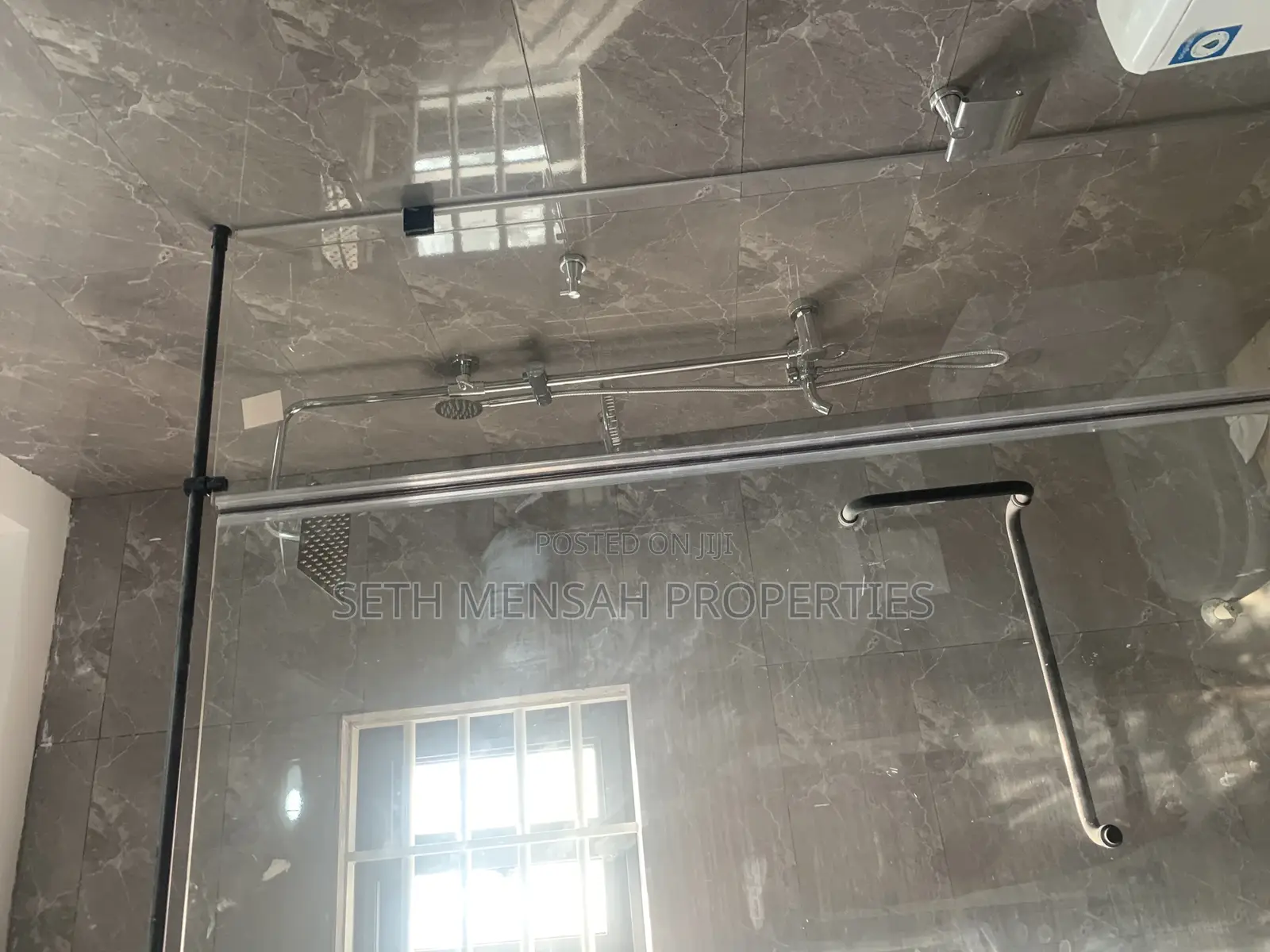 2bdrm Apartment in Skm Property, Adjiriganor for rent
