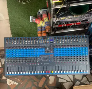 SRX-2400 24-Channel Analog Mixer With USB