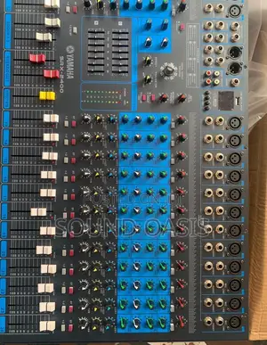 SRX-2400 24-Channel Analog Mixer With USB