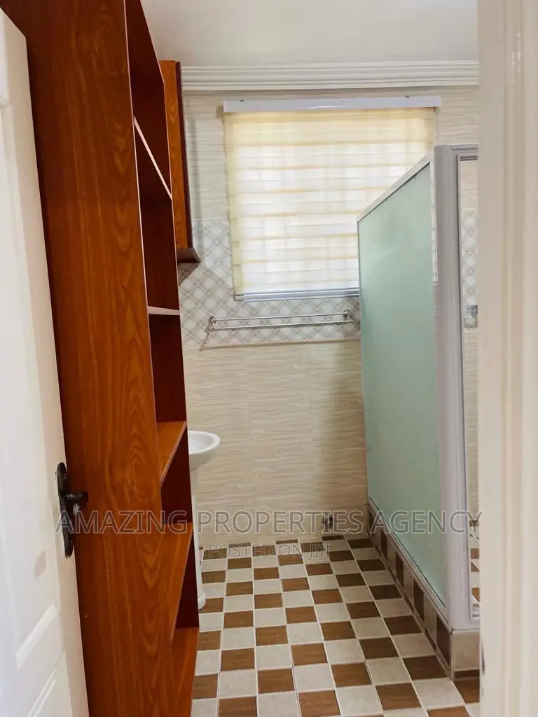 2bdrm Apartment in Spintex for rent