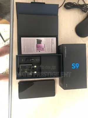 New Samsung Galaxy S9 64 GB Black
