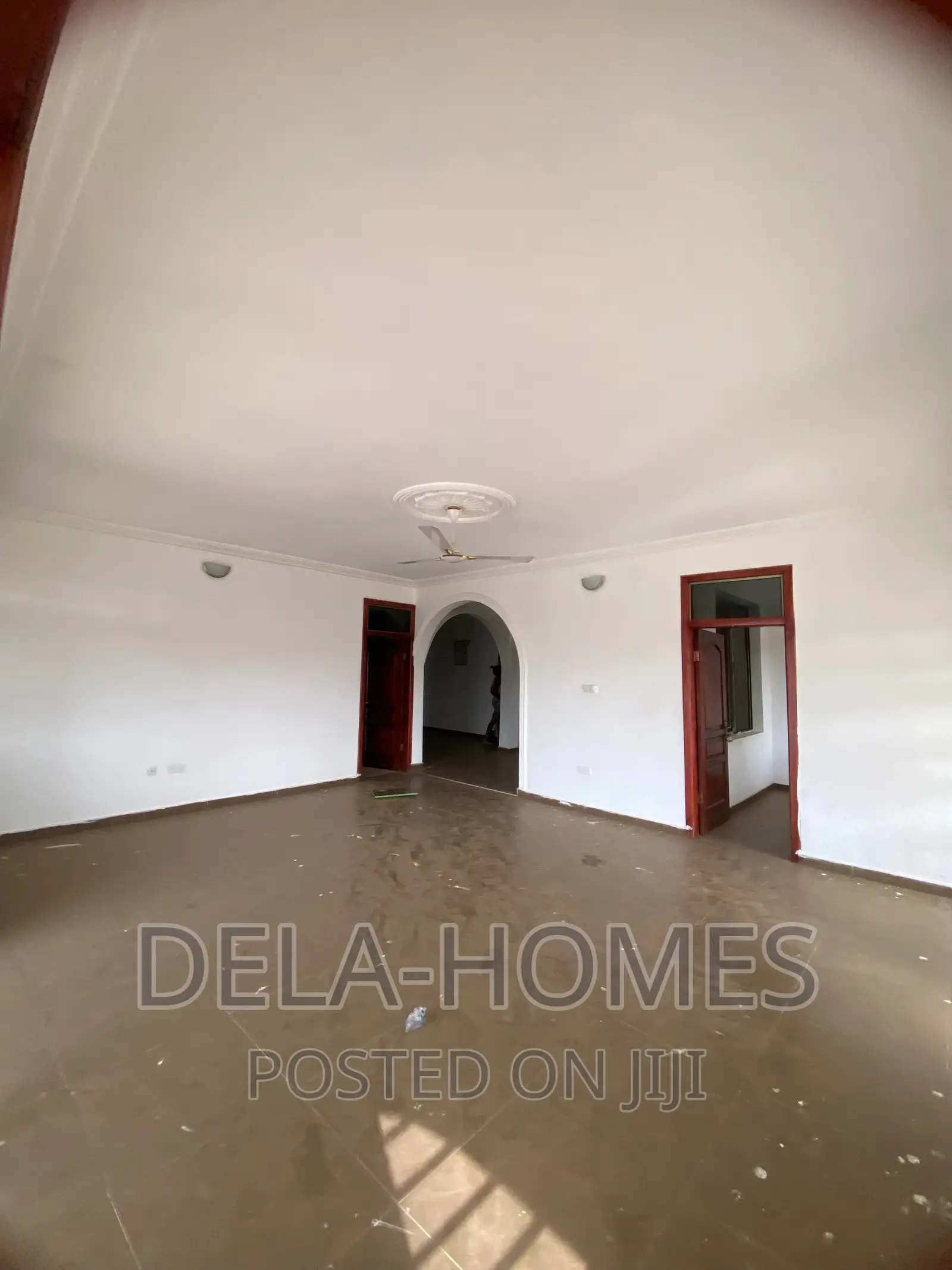 4bdrm Apartment in Ashiyie, Adenta for rent